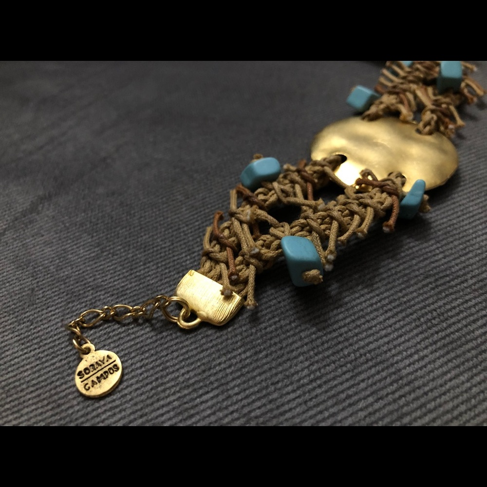 Bracelet